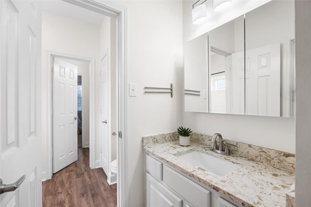 8603 Magnolia Forest Drive, Sugar Land, TX 77479