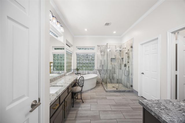 8603 Magnolia Forest Drive, Sugar Land, TX 77479