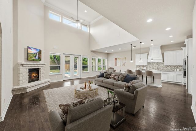 2319 Dunmore Hill, San Antonio, TX 78230