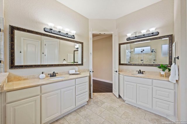 2319 Dunmore Hill, San Antonio, TX 78230