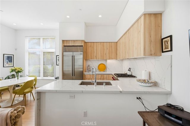 399 E Del Mar Blvd 103, Pasadena, CA 91101