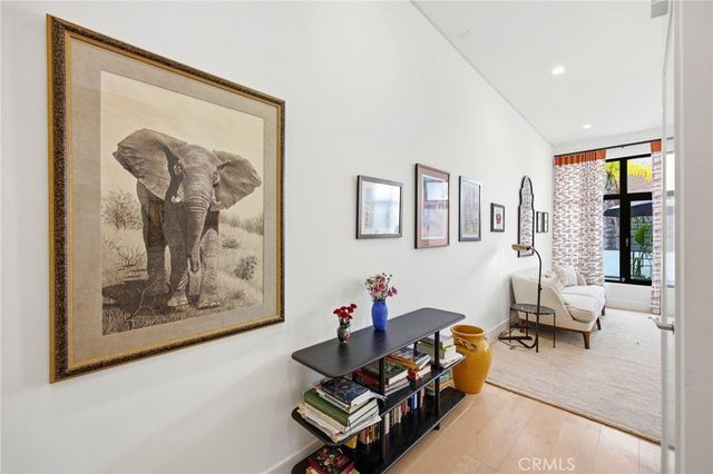 399 E Del Mar Blvd 103, Pasadena, CA 91101