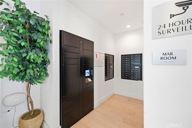 399 E Del Mar Blvd 103, Pasadena, CA 91101