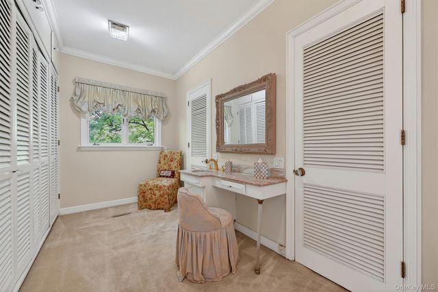 20 Moriah Lane, Montebello, NY 10901