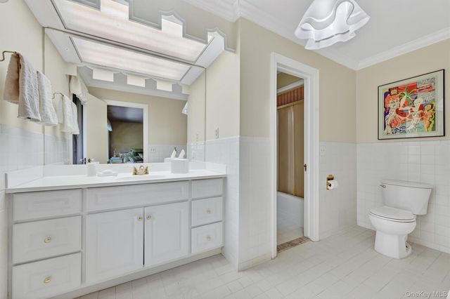 20 Moriah Lane, Montebello, NY 10901