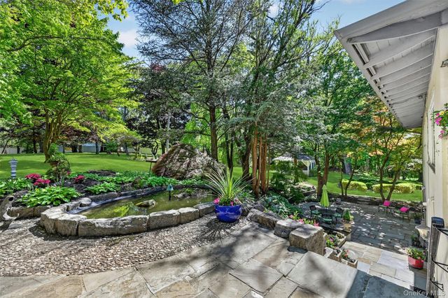 20 Moriah Lane, Montebello, NY 10901