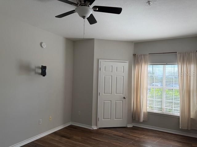 4306 BAYSIDE VILLAGE DRIVE 102, Tampa, FL 33615