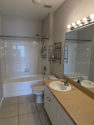 4306 BAYSIDE VILLAGE DRIVE 102, Tampa, FL 33615