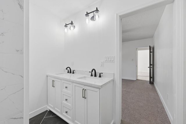 5918 N Legion Ave, Wichita, KS 67204