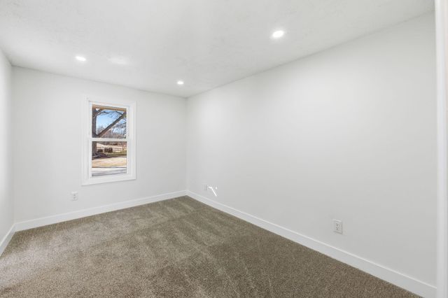 5918 N Legion Ave, Wichita, KS 67204