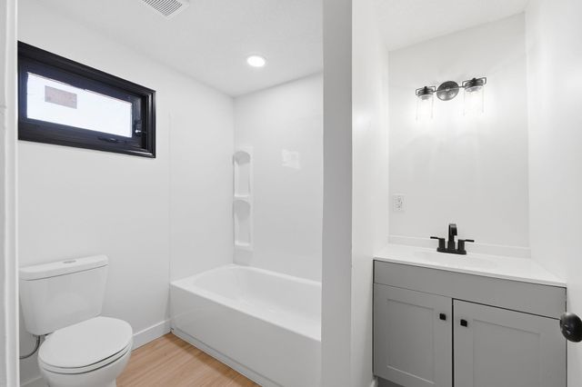 5918 N Legion Ave, Wichita, KS 67204