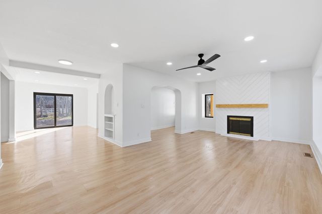 5918 N Legion Ave, Wichita, KS 67204