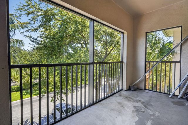 3022 ALCAZAR Place 301, Palm Beach Gardens, FL 33410