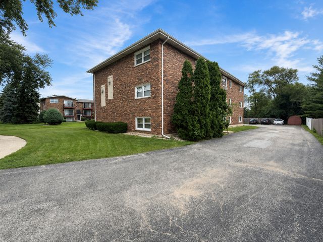 5629 6th Avenue 1B, Countryside, IL 60525