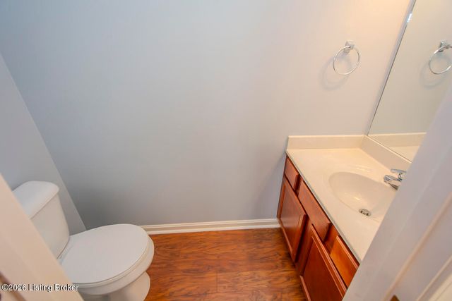 1601 Keever Ct, Louisville, KY 40245