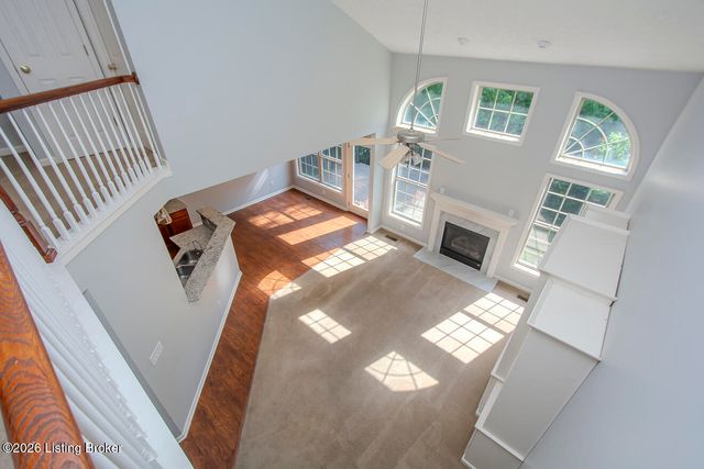 1601 Keever Ct, Louisville, KY 40245