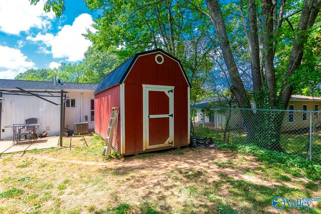 244 Victory Lane NE, Huntsville, AL 35811