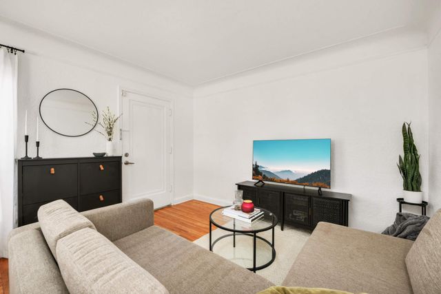 5828 Lyndale Avenue S, Minneapolis, MN 55419