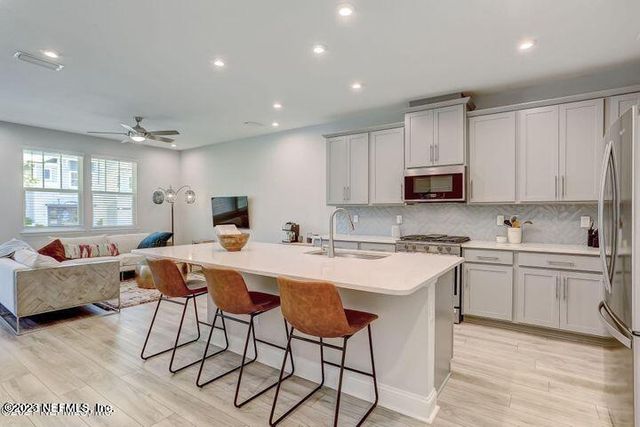 3570 MARSH RESERVE Boulevard, Jacksonville, FL 32224