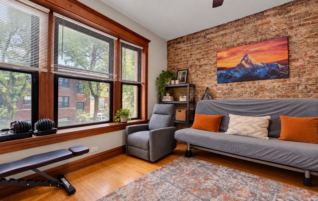 1404 W Flournoy Street 2, Chicago, IL 60607 — photo 2