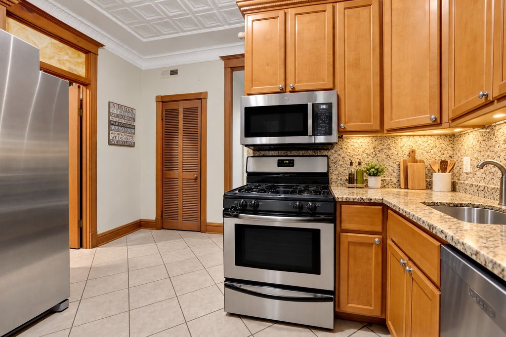 1404 W Flournoy Street 2, Chicago, IL 60607 — photo 4