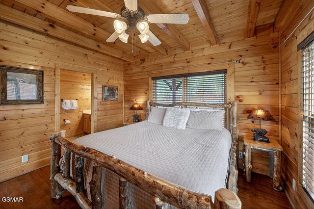 1553 Majestic Mountain Drive, Sevierville, TN 37876