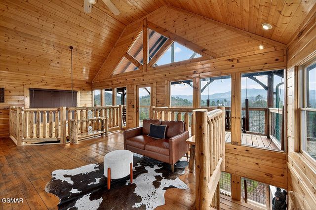 1553 Majestic Mountain Drive, Sevierville, TN 37876