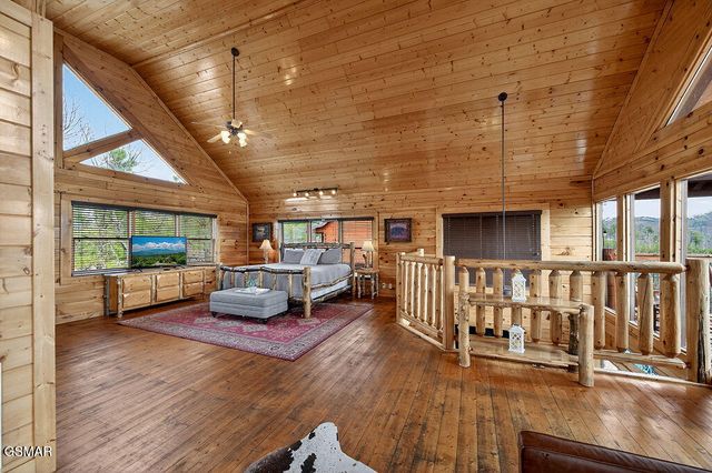 1553 Majestic Mountain Drive, Sevierville, TN 37876