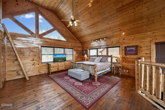 1553 Majestic Mountain Drive, Sevierville, TN 37876