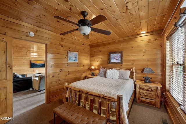 1553 Majestic Mountain Drive, Sevierville, TN 37876