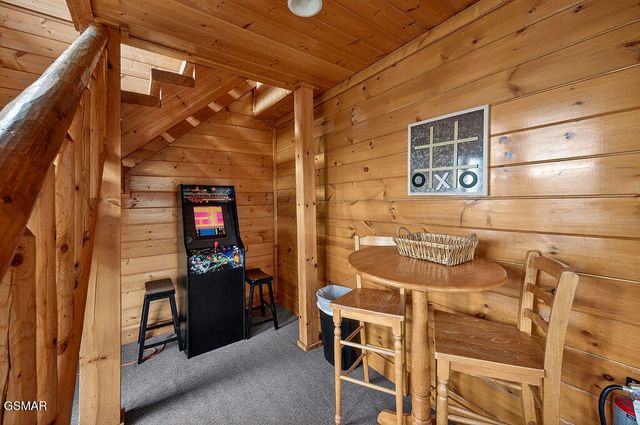 1553 Majestic Mountain Drive, Sevierville, TN 37876