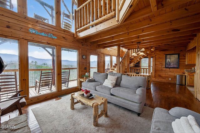 1553 Majestic Mountain Drive, Sevierville, TN 37876