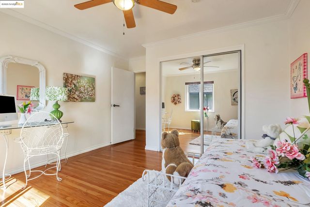 6941 Outlook Ave, Oakland, CA 94605