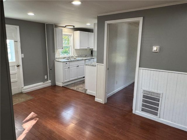 2320 S 50th Street, Kansas City, KS 66106