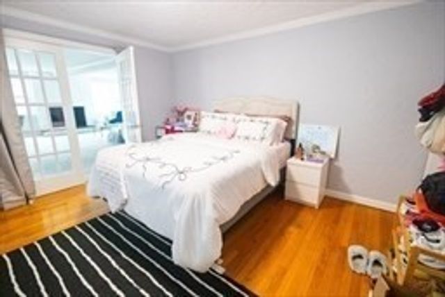 40 Neal St, Walpole, MA 02081