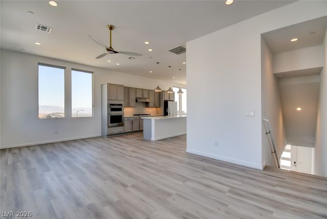 1550 Stone Perch Street 1550, Las Vegas, NV 89138