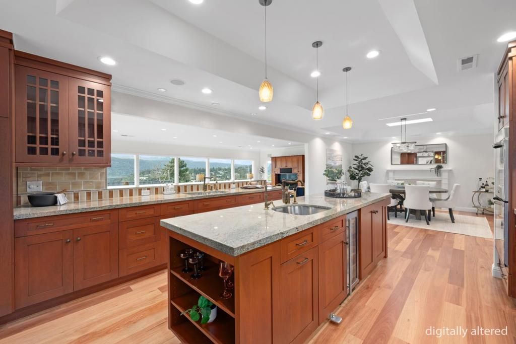 Image 11 of property listing at 1360 Parrott Drive, San Mateo, CA 94402