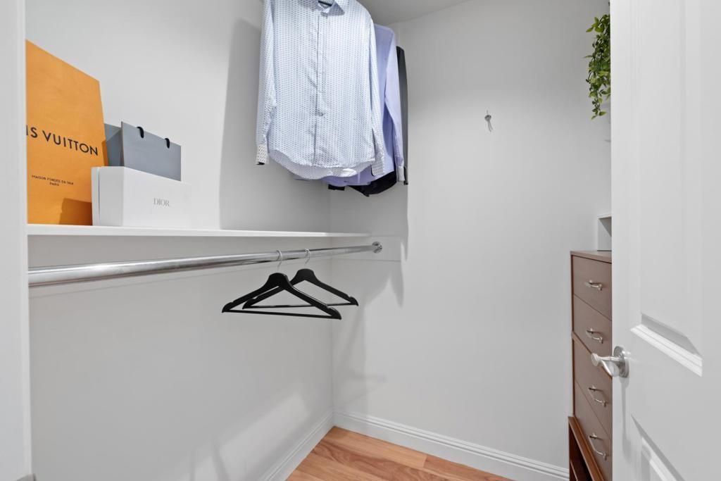 Image 25 of property listing at 1360 Parrott Drive, San Mateo, CA 94402