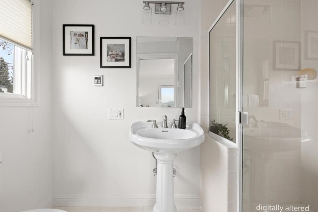 Image 35 of property listing at 1360 Parrott Drive, San Mateo, CA 94402