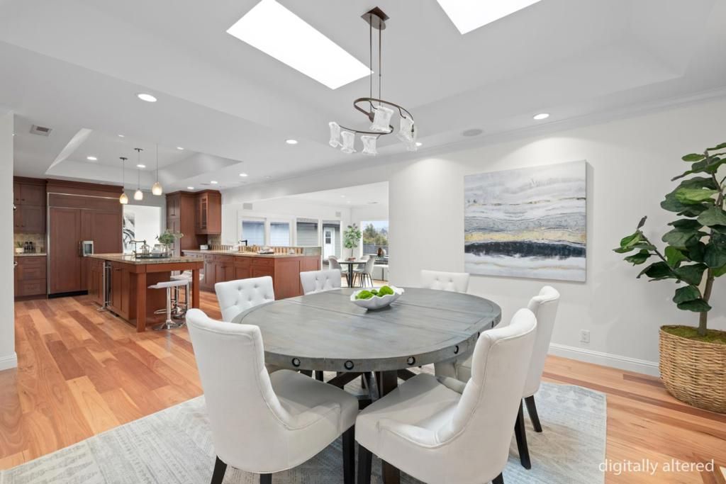 Image 6 of property listing at 1360 Parrott Drive, San Mateo, CA 94402