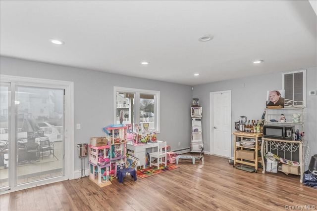 4460 Merrick Road, Massapequa, NY 11758