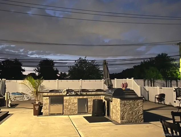 4460 Merrick Road, Massapequa, NY 11758