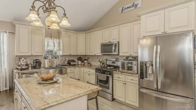 4460 Merrick Road, Massapequa, NY 11758