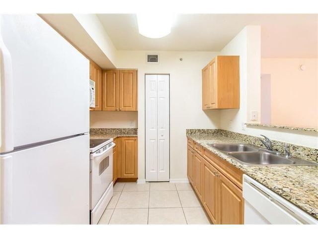 6760 Heritage 6103, Boynton Beach, FL 33437