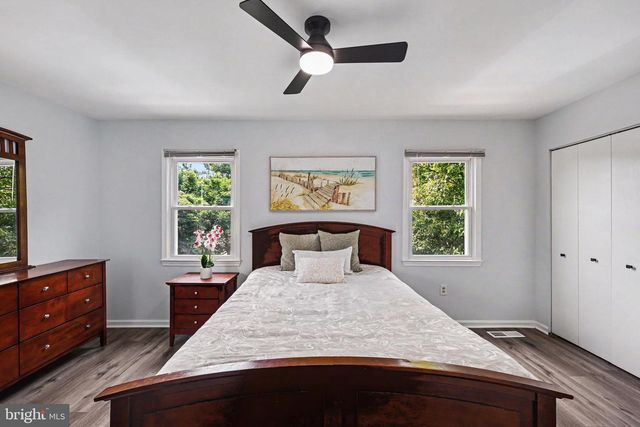 9400 PACKARD WAY, Burke, VA 22015
