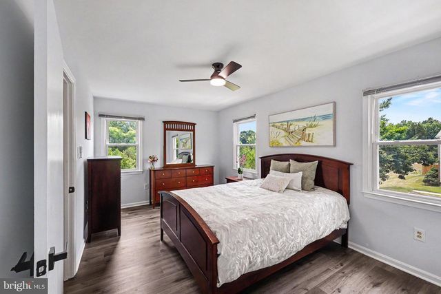 9400 PACKARD WAY, Burke, VA 22015
