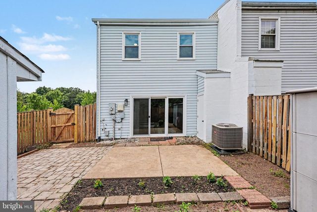 9400 PACKARD WAY, Burke, VA 22015