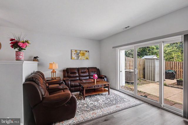 9400 PACKARD WAY, Burke, VA 22015