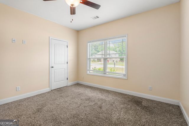 19 Fast Lane, Seale, AL 36875