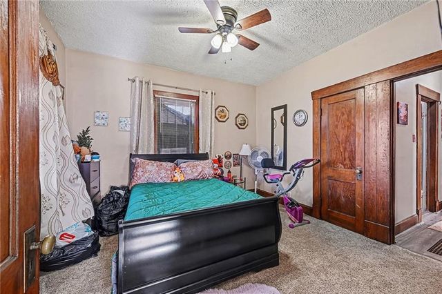 2311 S 15th Street, St Joseph, MO 64503